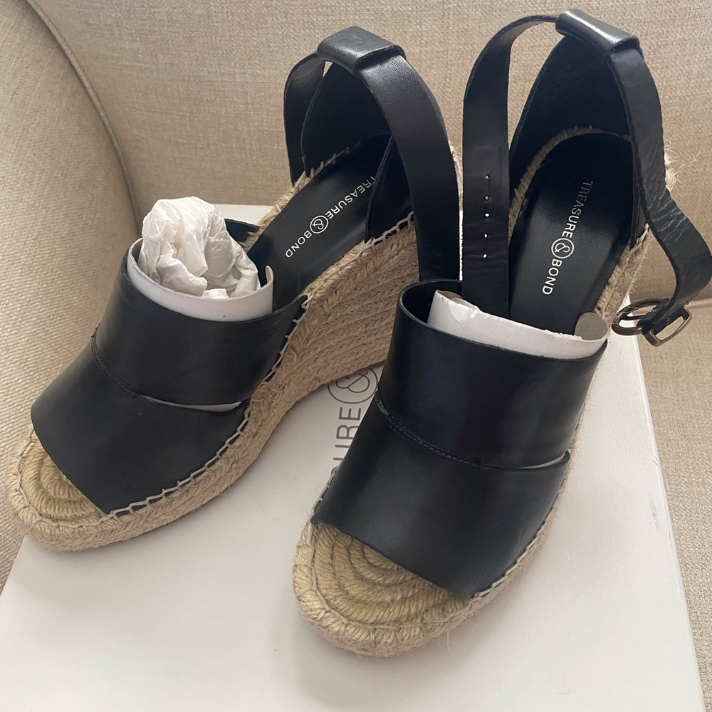 Treasure & Bond Black Wedge Sandals
